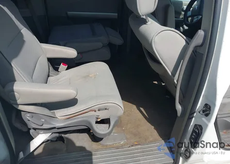 2008 Nissan Quest 3.5 z USA, uszkodzony, nr VIN 5N1BV28U48N112579